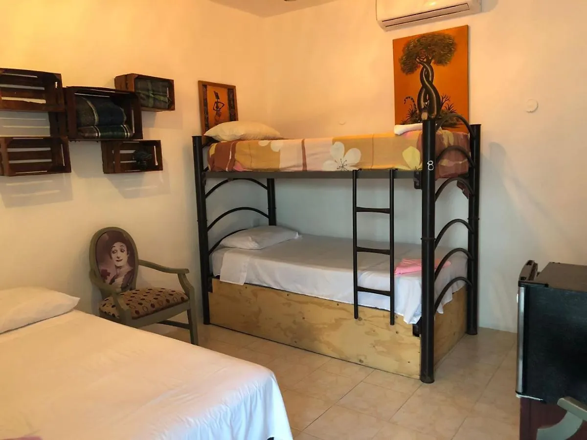 Bed & Breakfast Posada Dora Isla Mujeres