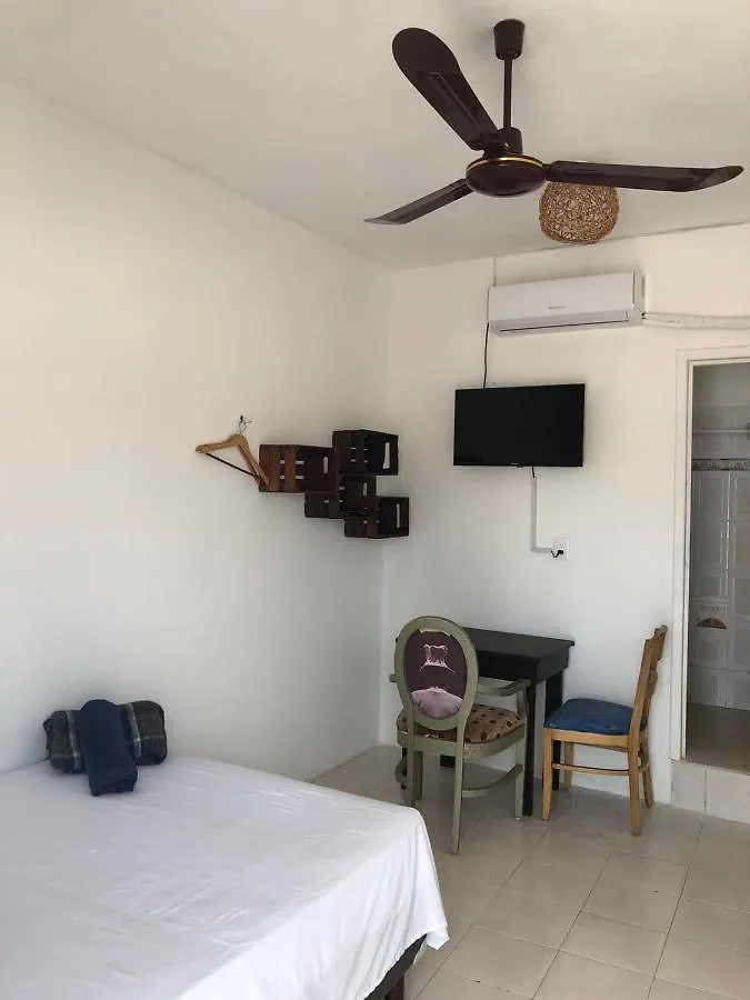 Posada Dora Isla Mujeres Bed & Breakfast